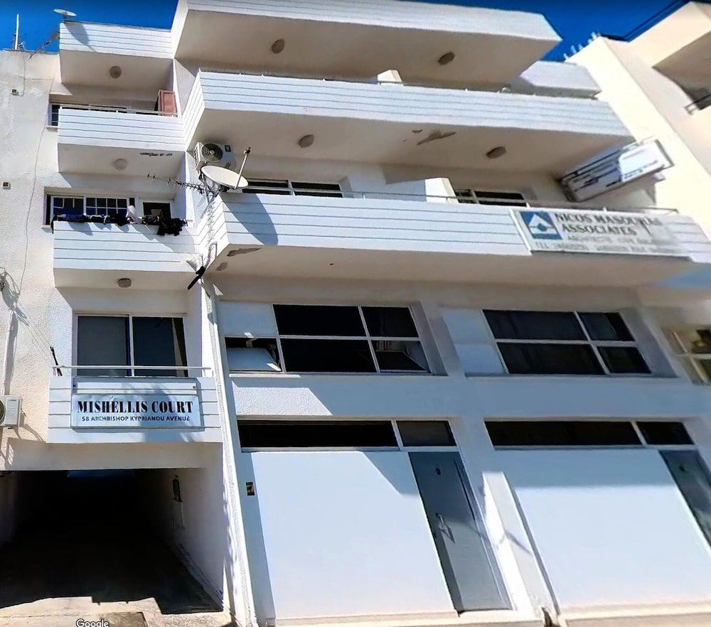 Hotel Duplex Comfort Apartments - Image 1