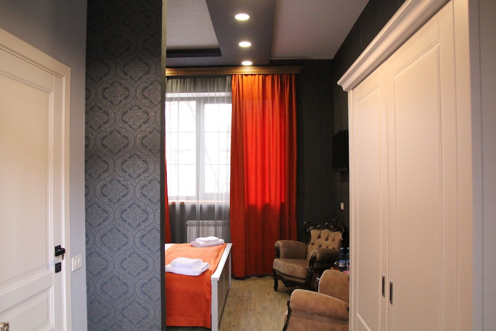 JINJOTEL Boutique Hotel
