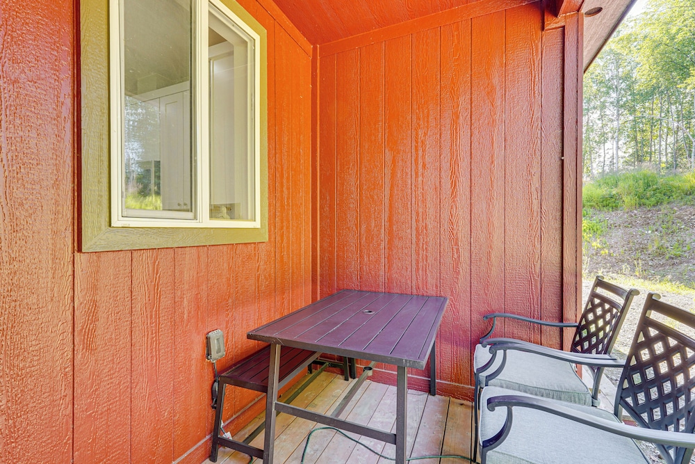 Explore Alaskas Playground: Modern Wasilla Escape