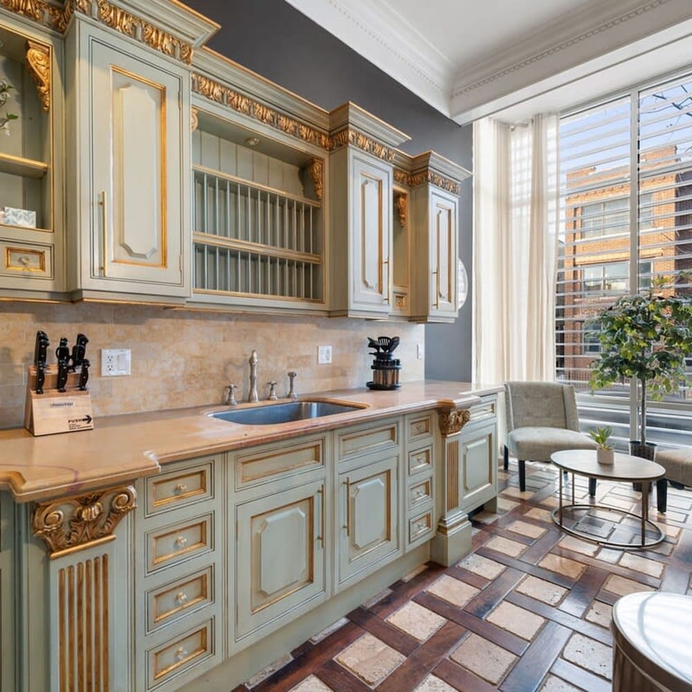 5BR 5BA Architectural Estate-theatre Gym Rooftop