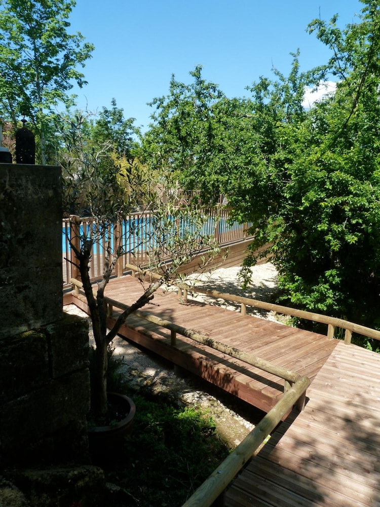 Domaine des Deux Cedres