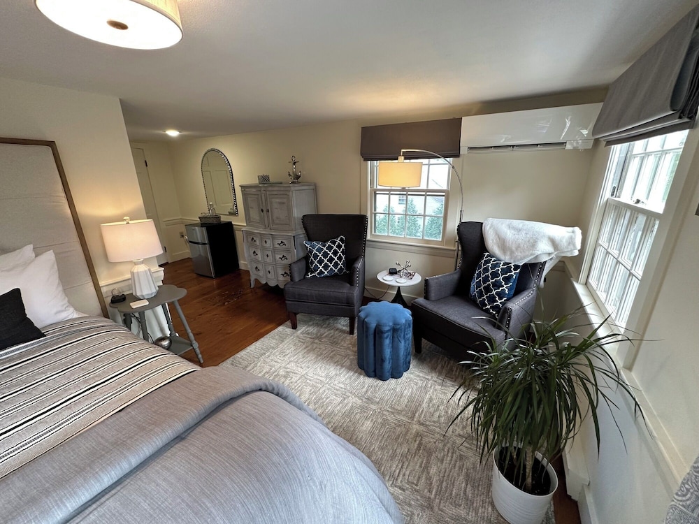 Inn at Perkins Cove
