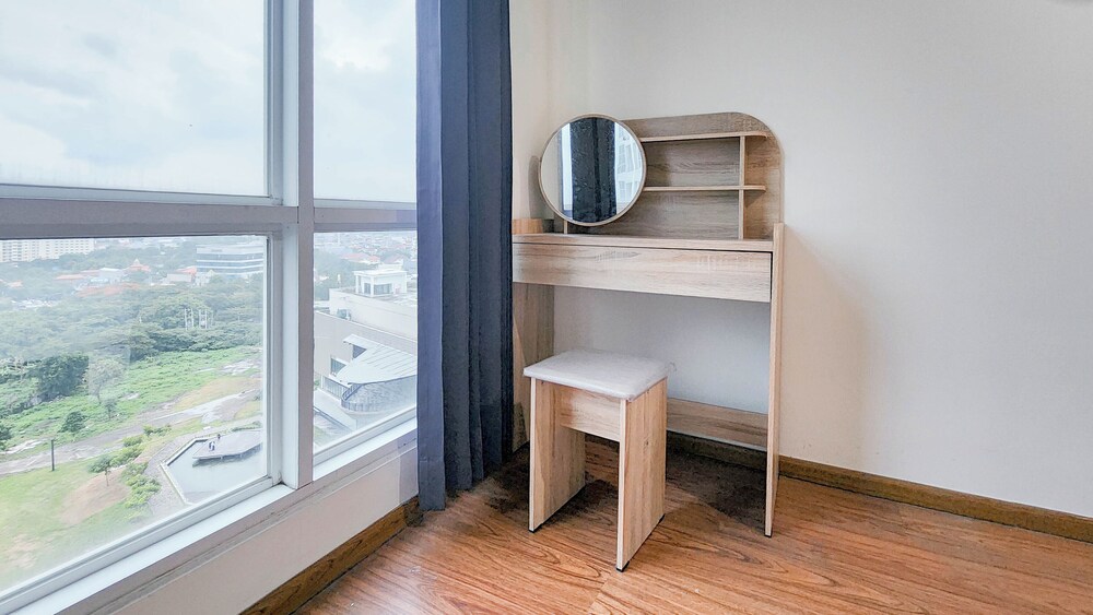 Best Deal 1Br And Modern Look At Grand Sungkono Lagoon Apartment