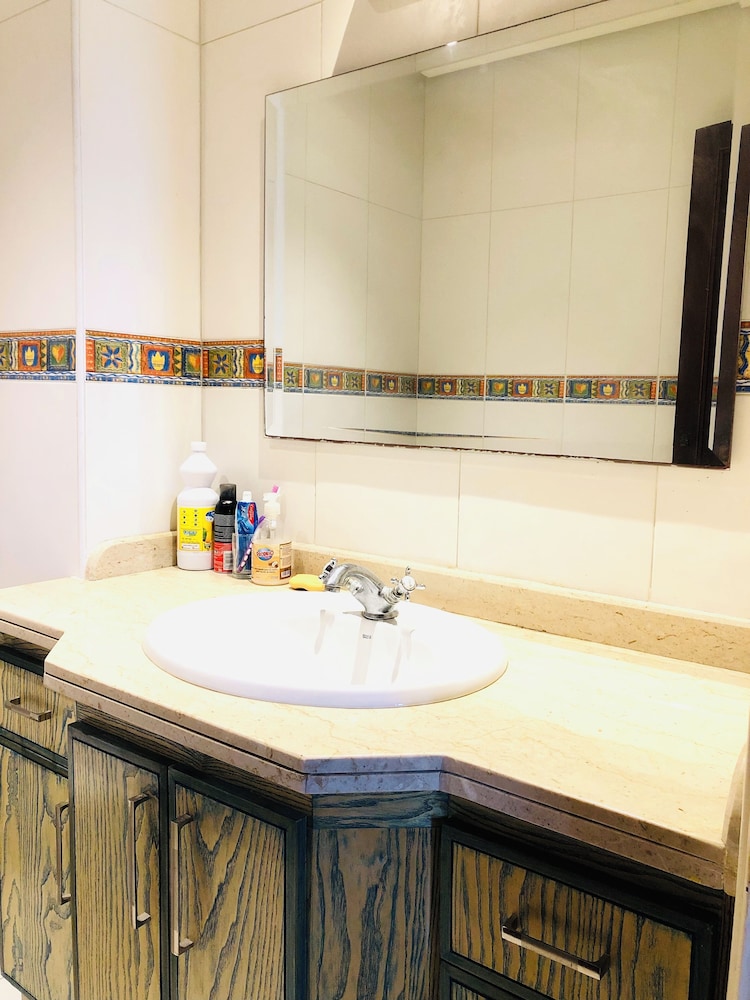 Chinese guesthouses in Casablanca