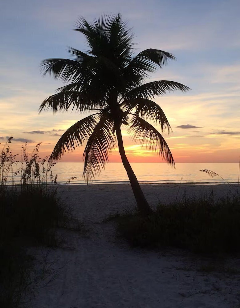 Casa Bella D in Fort Myers Beach