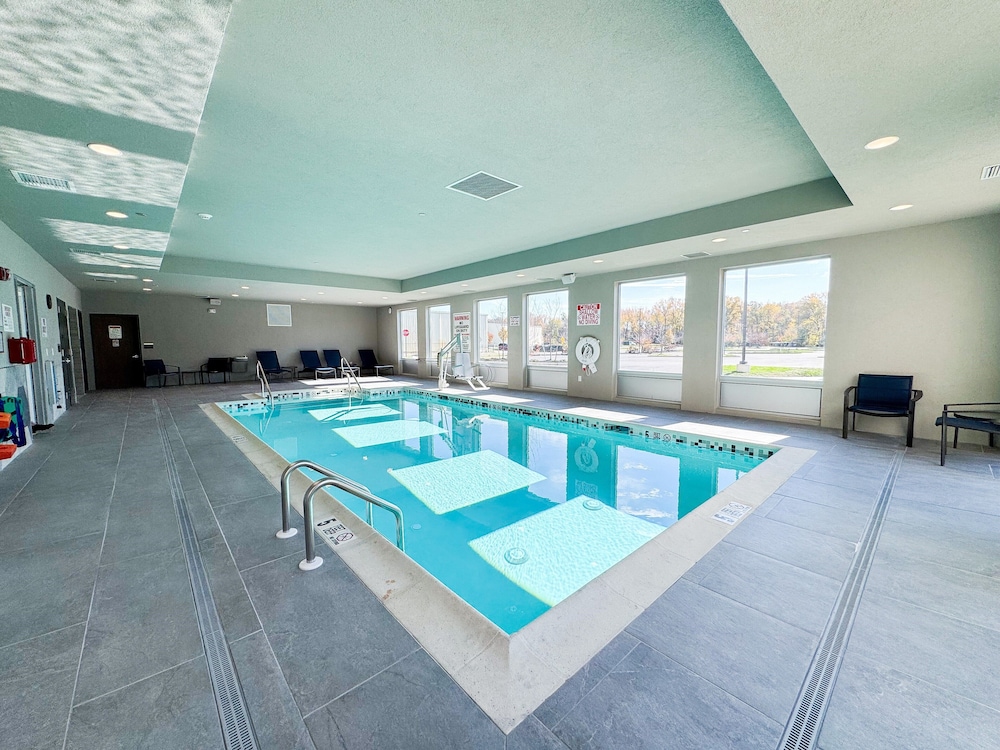 Mount Laurel Vacations - Hawthorn Extended Stay by Wyndham Mount Laurel / Moorestown - Property Image 1