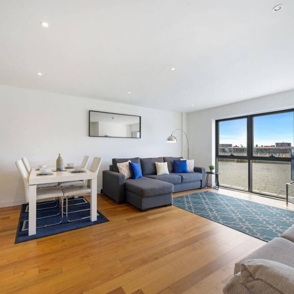 Host Apartments Waterfront View