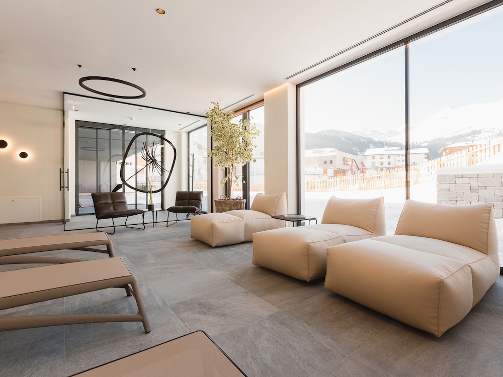Aparthotel alpina&more