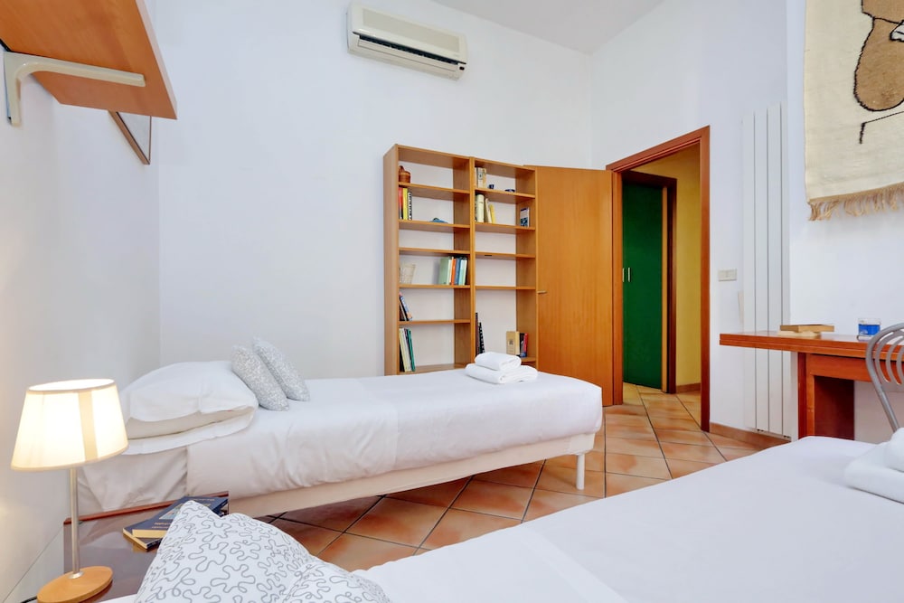 Romalibera - WR Apartments