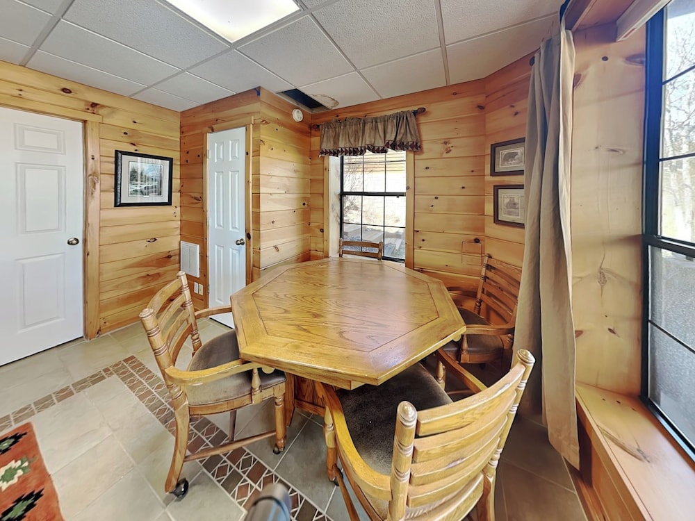 Kajun Kove by Jackson Mountain Rentals