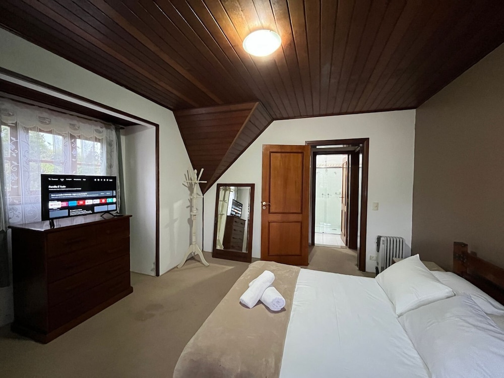 Cerejeira Guest House