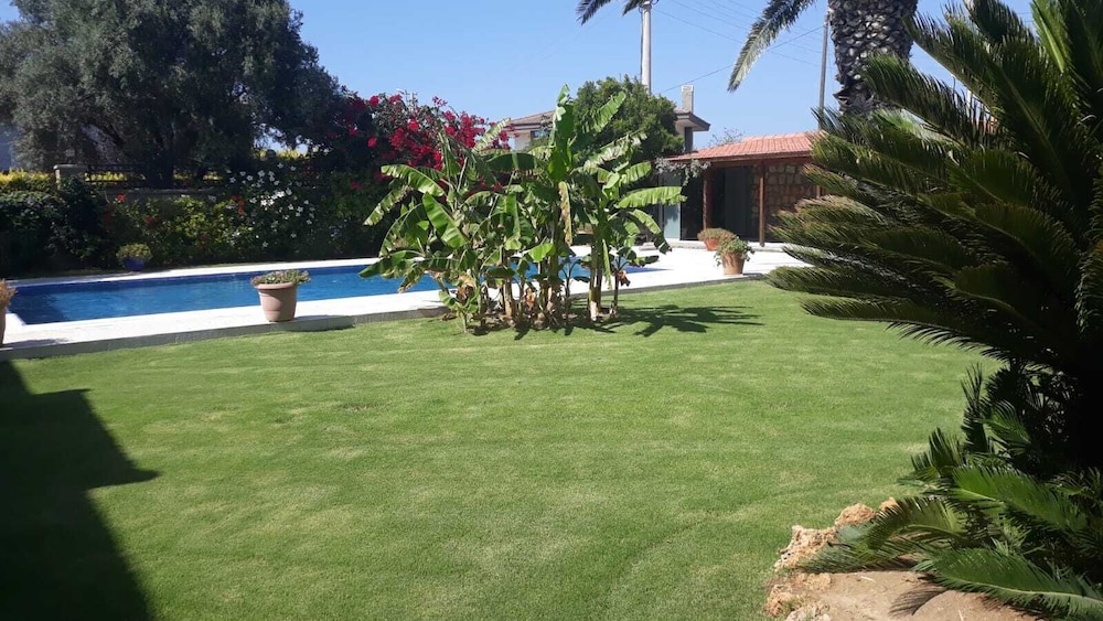 Çeşme Dalyan