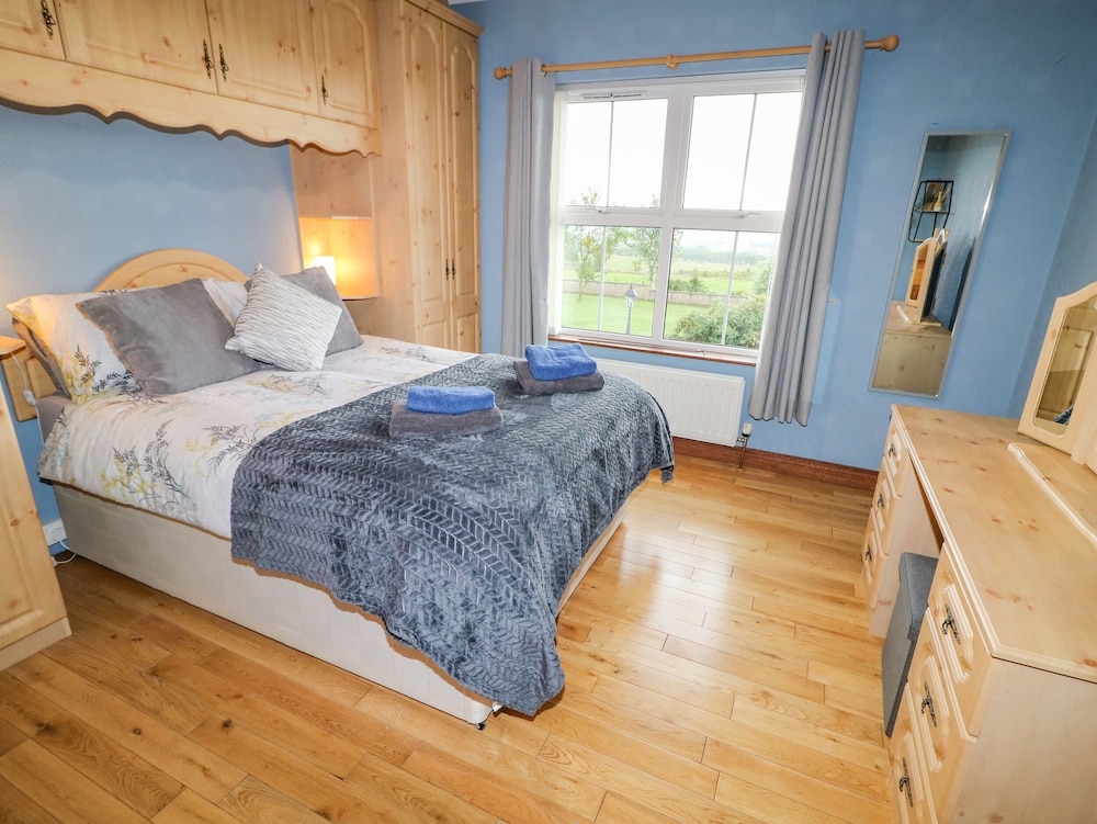 Braeside Farm House