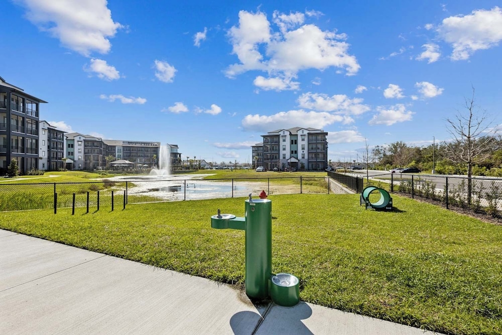 Landing Apartments near Sun City Center and Riverview