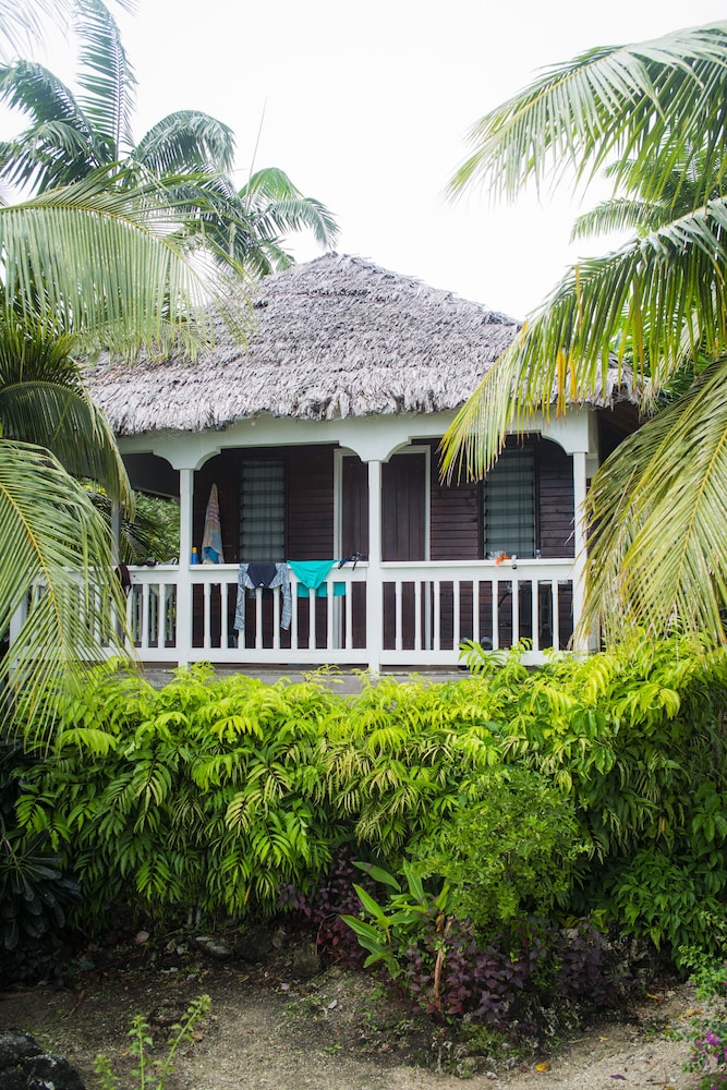 Tanna Evergreen Resort & Tours