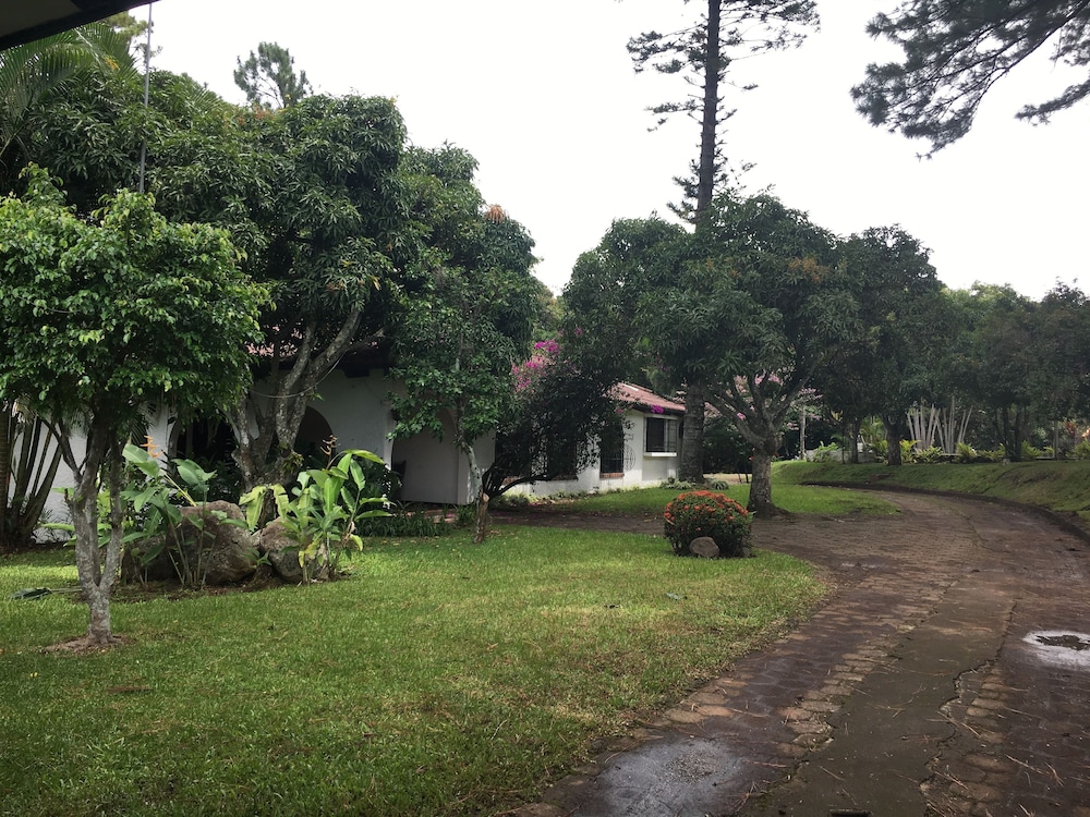 TripOn 2 - Hostel - Adults Only