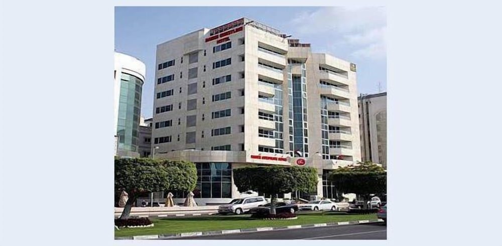 Hotel Ramee Guestline Hotel - Image 1