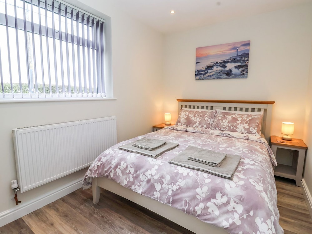 Ashtree Cottage view 3