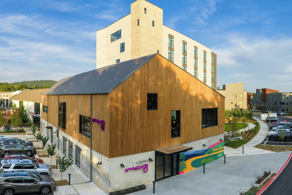 Moxy Fayetteville