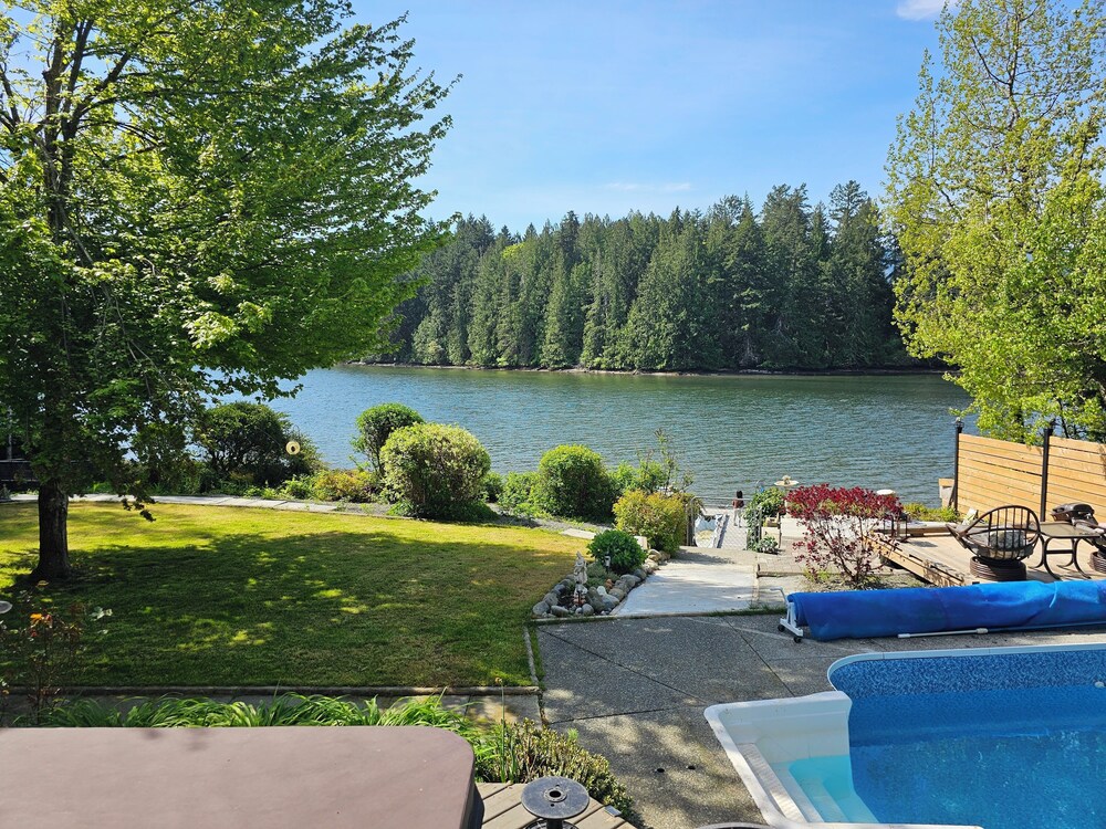 Luxury ocean dock pool villa