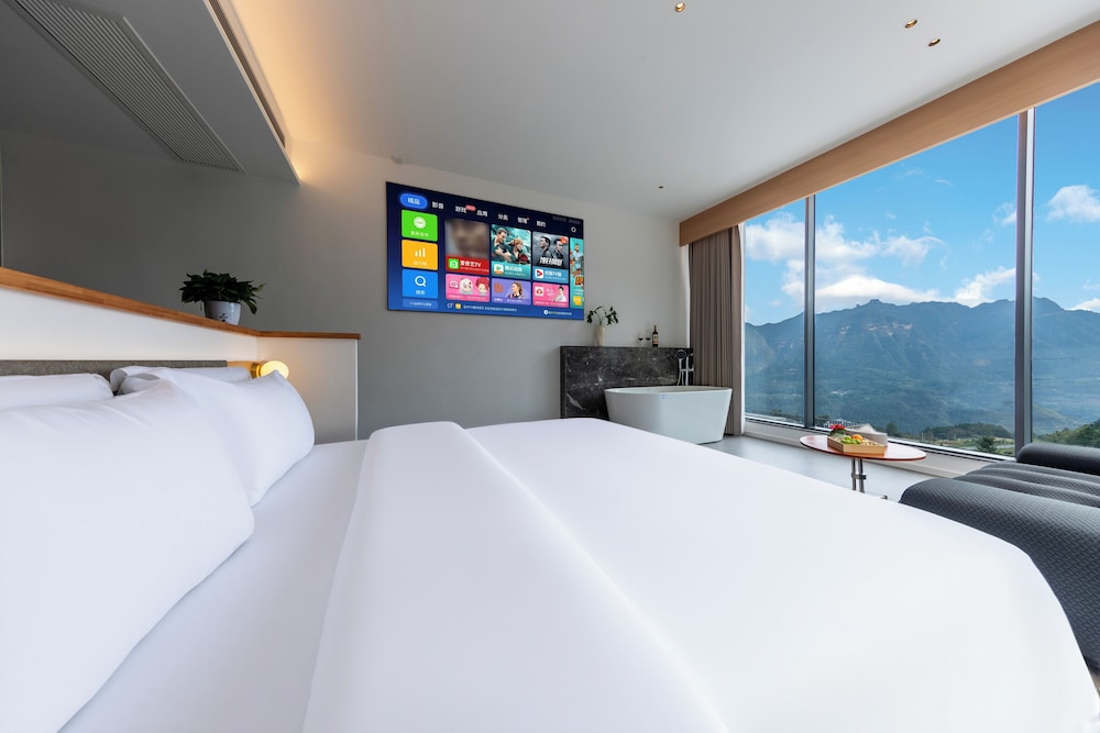 Panorama Peaks Lodge