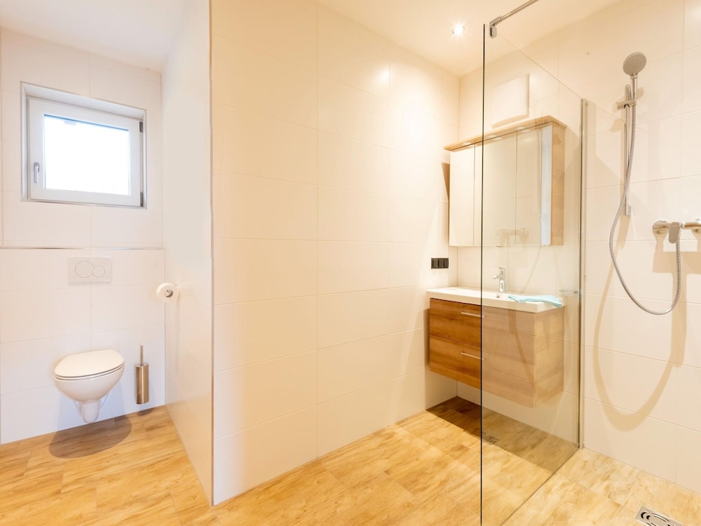 Apartment in Piesendorf Near Ski Slopes