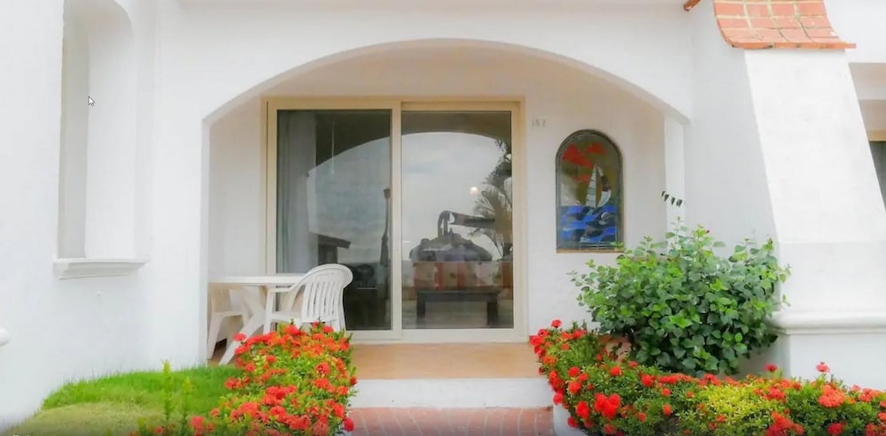Casablanca Resort