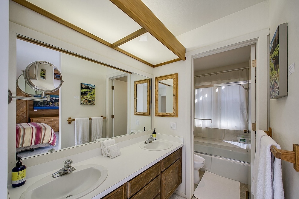 Teleidoscope Retreat - Property Image 49