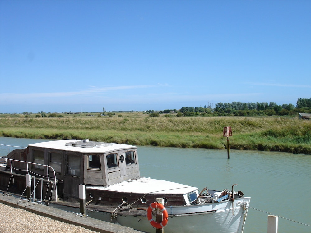 16 The Boathouse, RYE