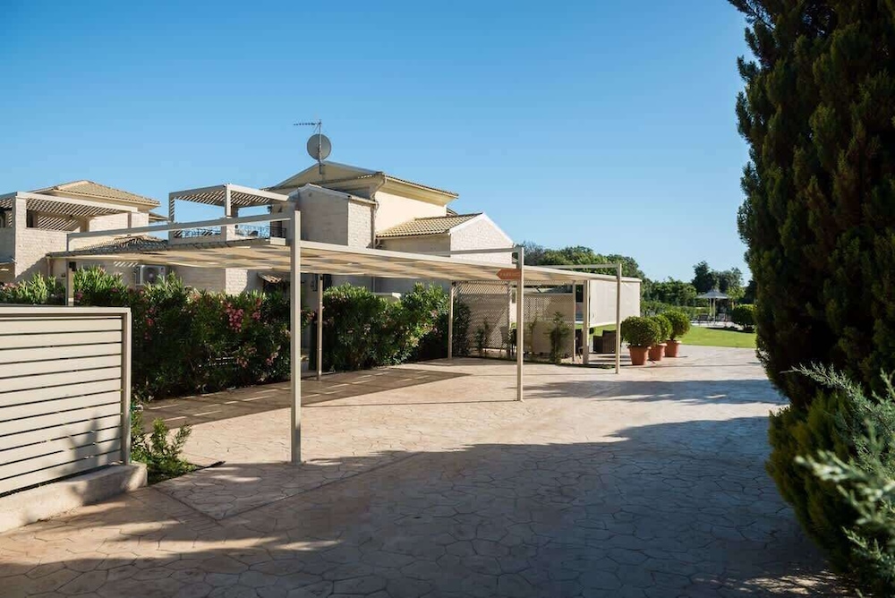 Corfu Liostasi Villa Thalassa Poolside Luxury Gem