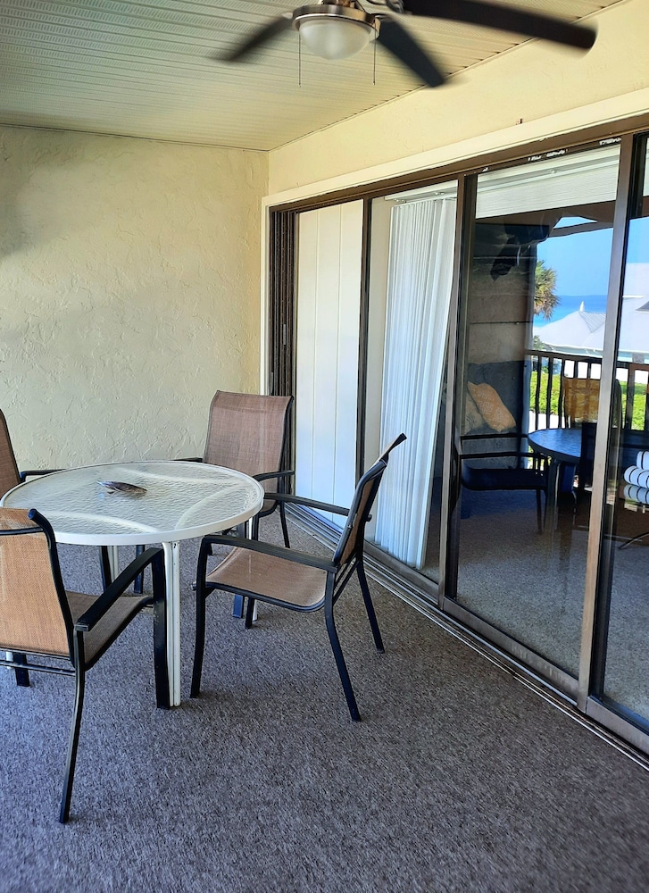 Sunset Beach 202 2 Bedroom Condo by RedAwning