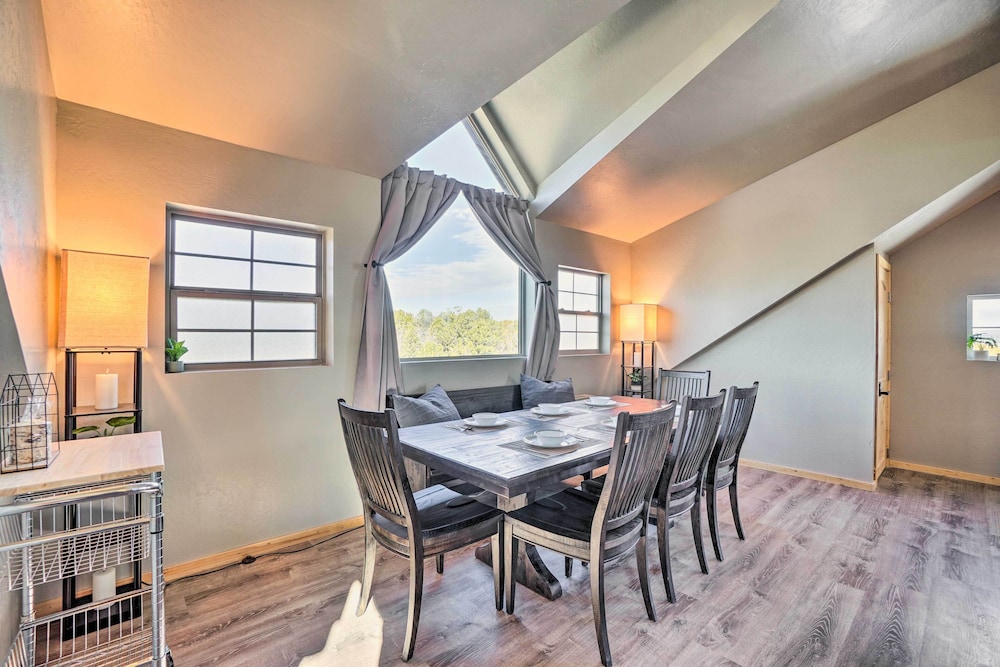 Family-friendly Williams Cabin w/ Gas Grill view 4