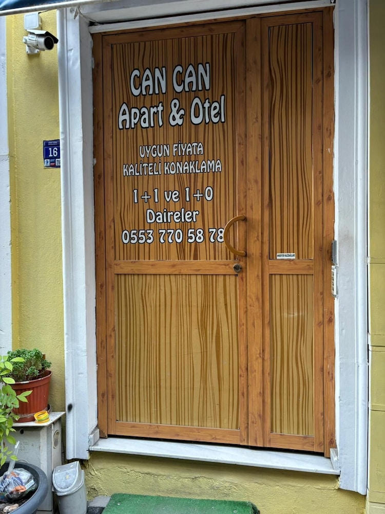 Can Can Apart