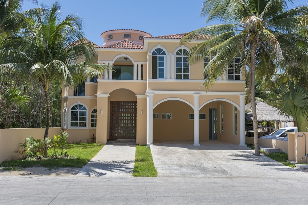 Mansion Serenity en Puerto Aventuras view 3