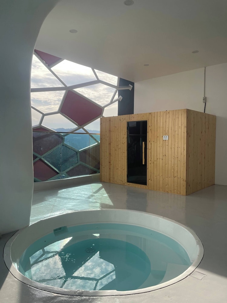 Arte Ampang Klcc 2 BR Homestay, 4-6 pax