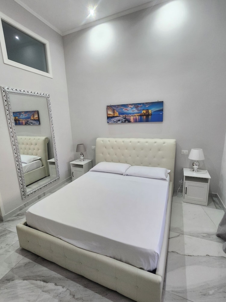 Opera Home Napoli