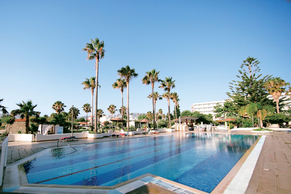 Atlantis Hotel