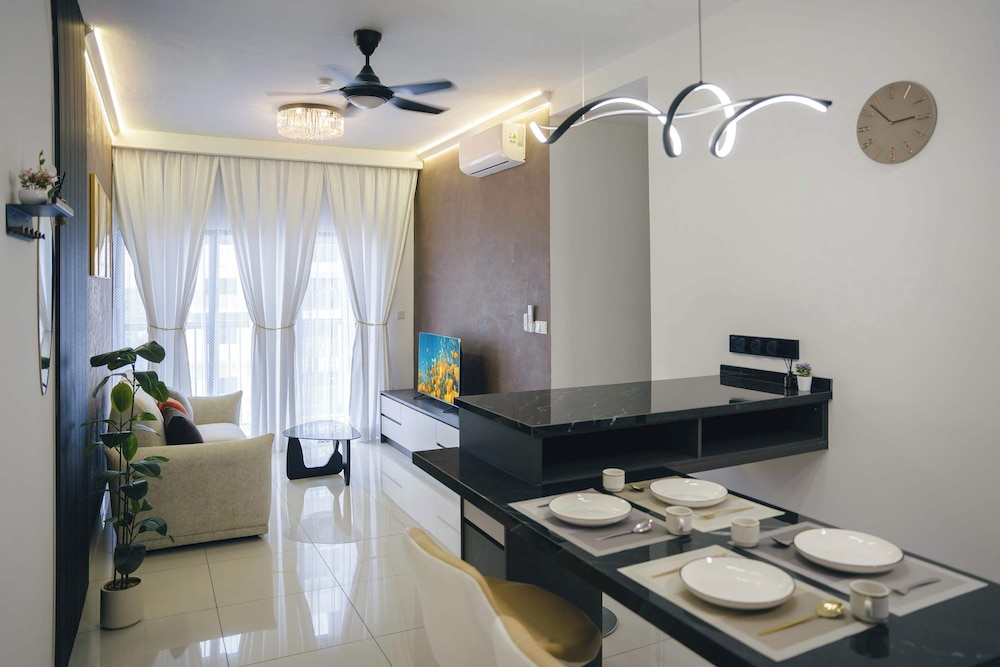 3BR Traders Park Apartment Cheras KL