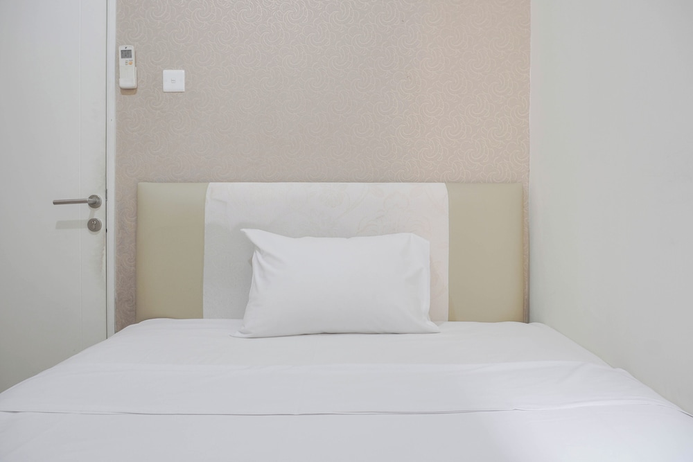 Warm And Cozy 2Br At Pakubuwono Terrace Apartment