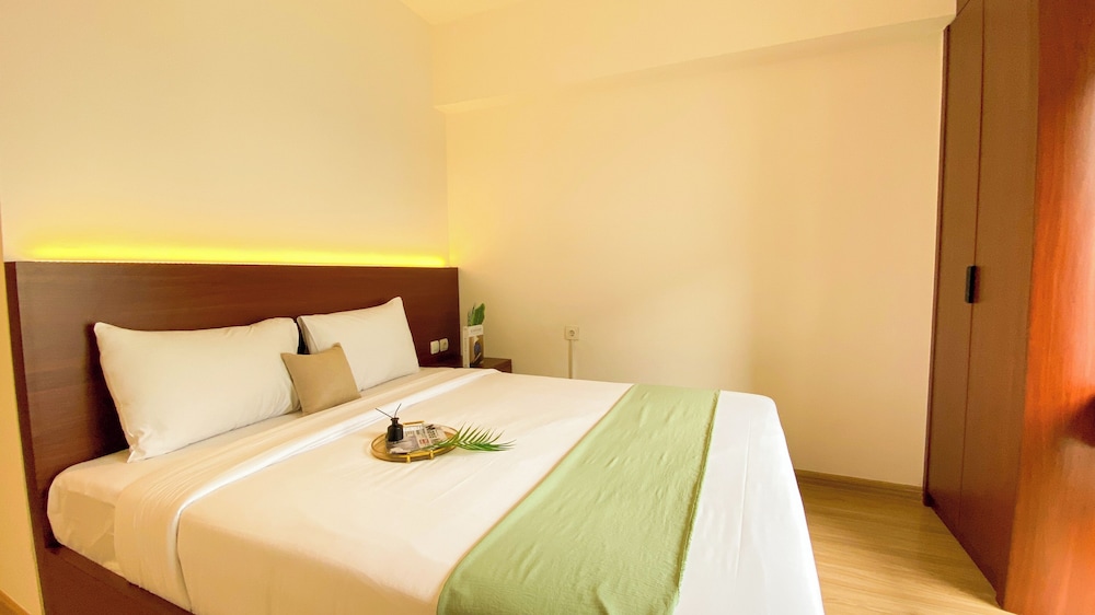 Comfort And Elegant 3Br Apartment Sky House Bsd