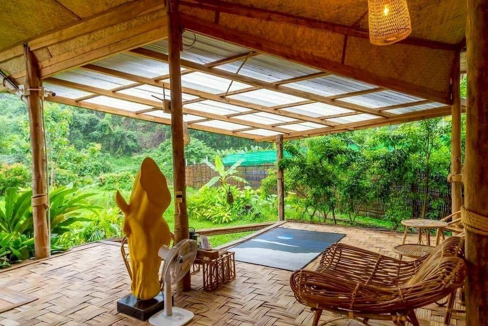 Lomhaijai Homestay