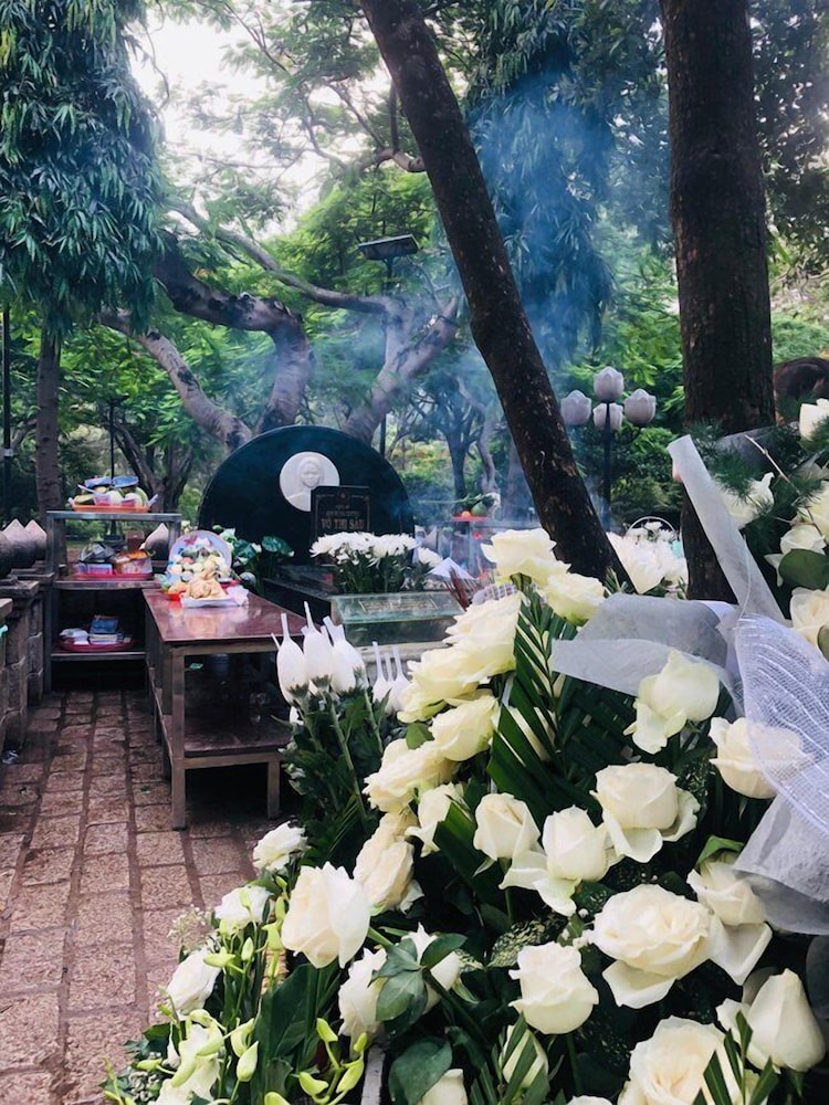 Nha Khach Con Dao