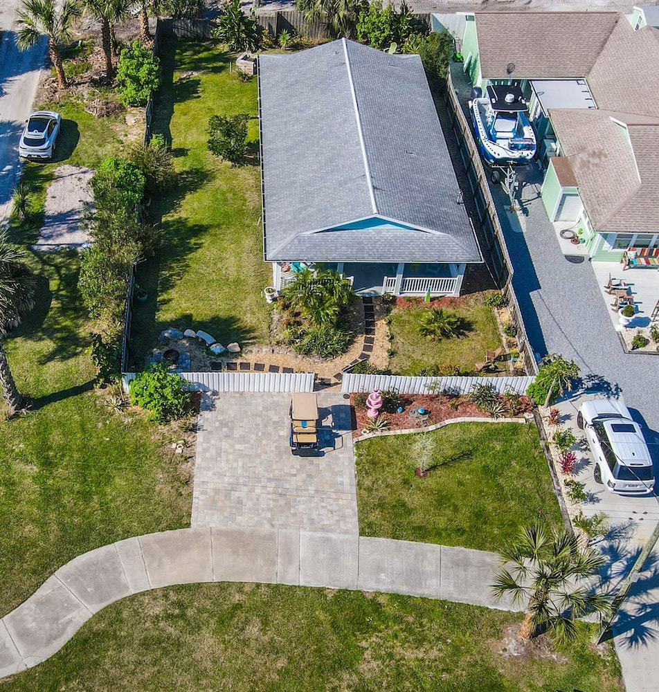 Beach Home w Heated Pool Free Golf Cart