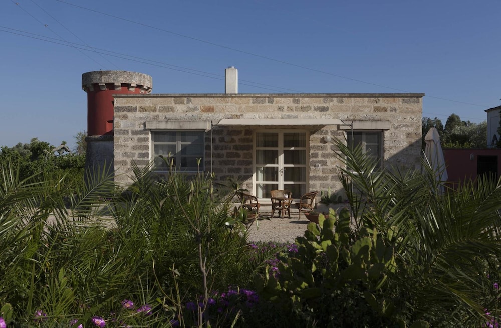 Villa Urso BedWine