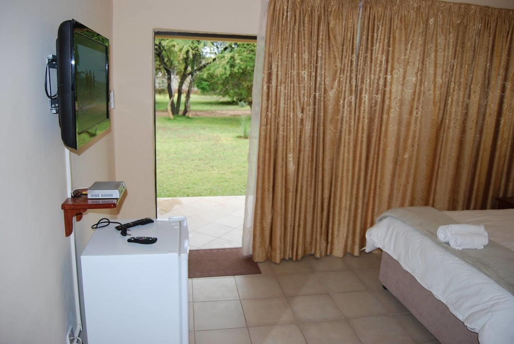 Bhedu Berry Lodge view 3