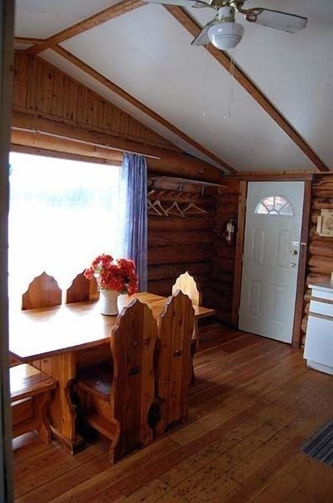 Beaver Lake Mountain Resort