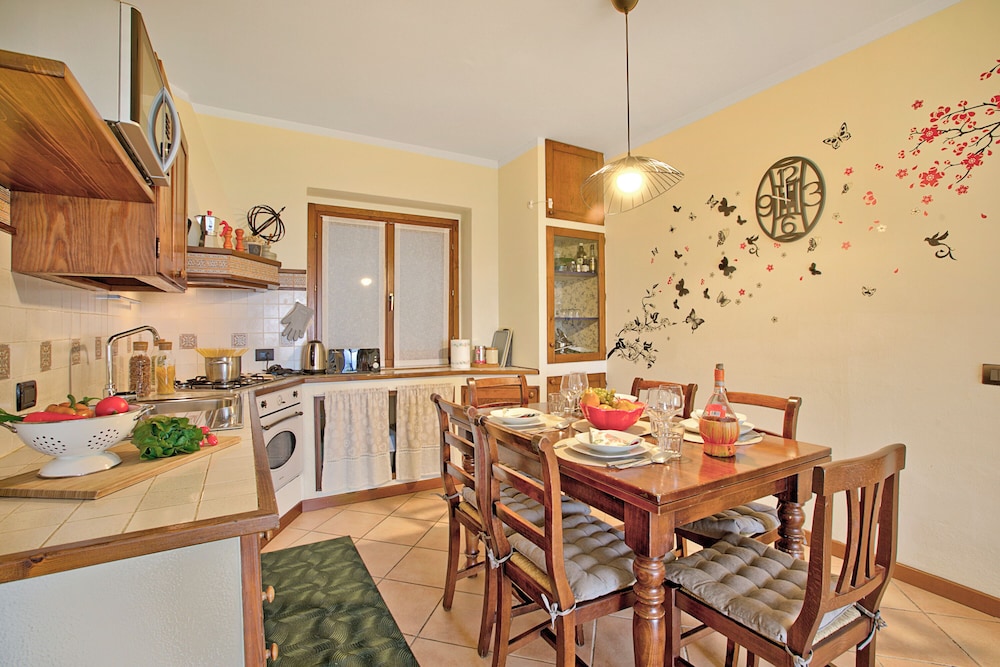 Amirovista-garden, Lake View, Shared Pool