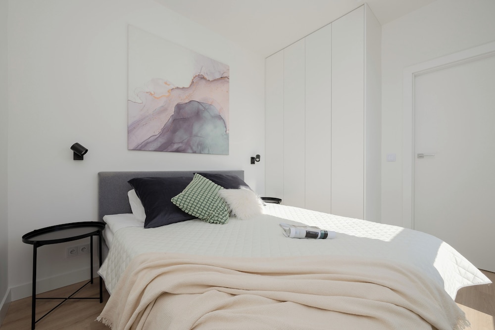Apartment Mokotów by Renters Prestige view 4