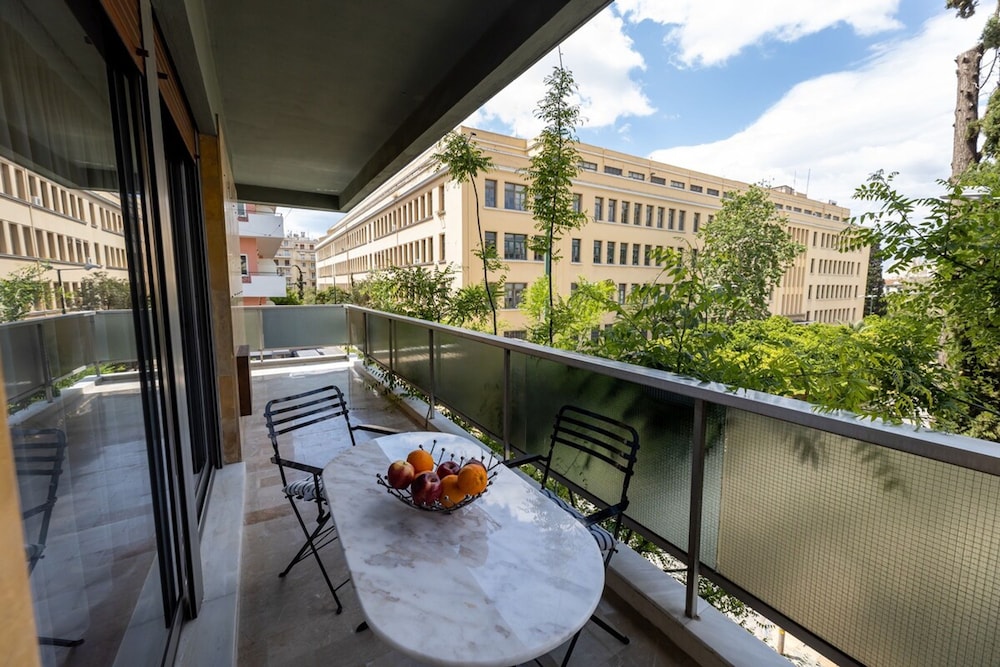 Luxury Flat at Archaeological Museum