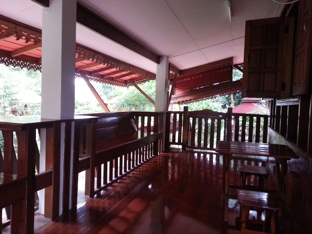 Rim Nam Kong Homestay & Campsite